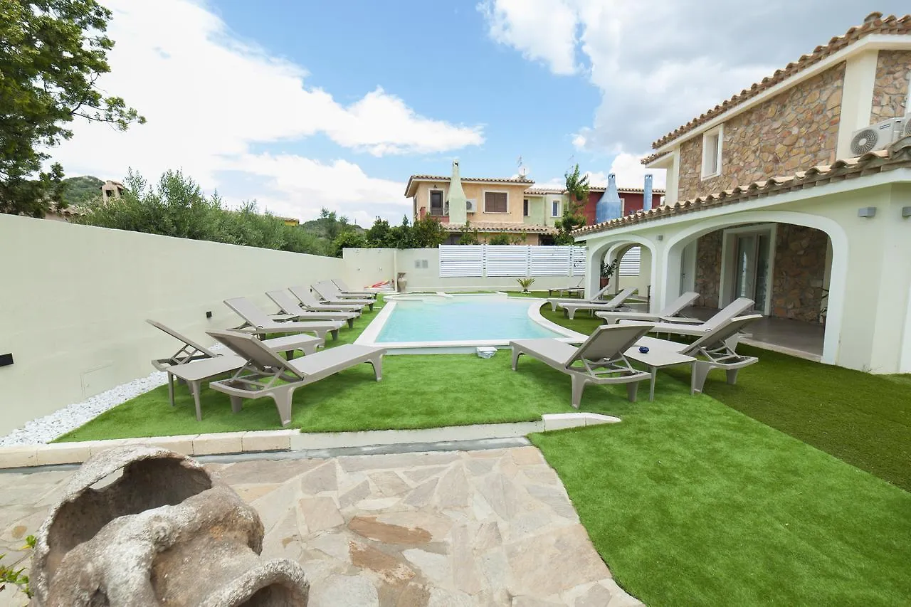 Suimi'S Hotel Villasimius