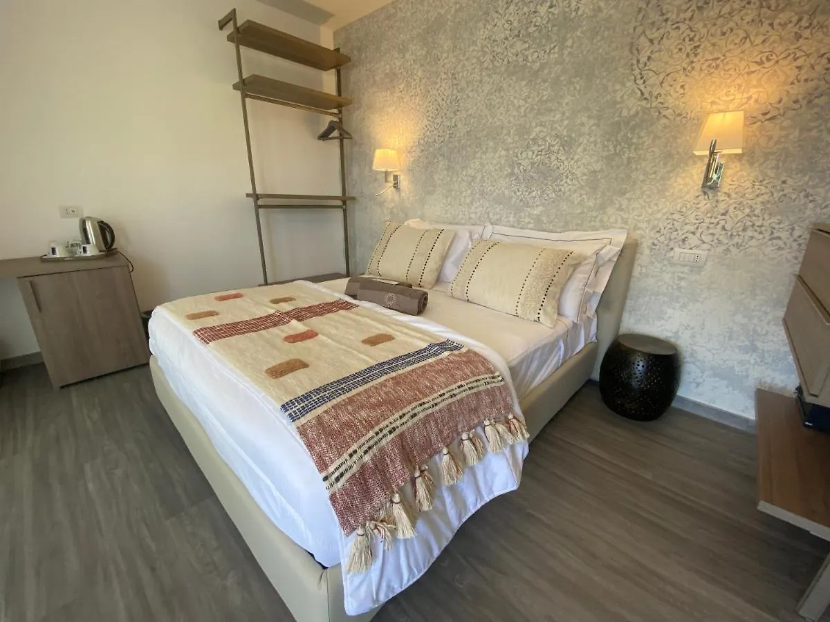 Suimi'S Hotel Villasimius
