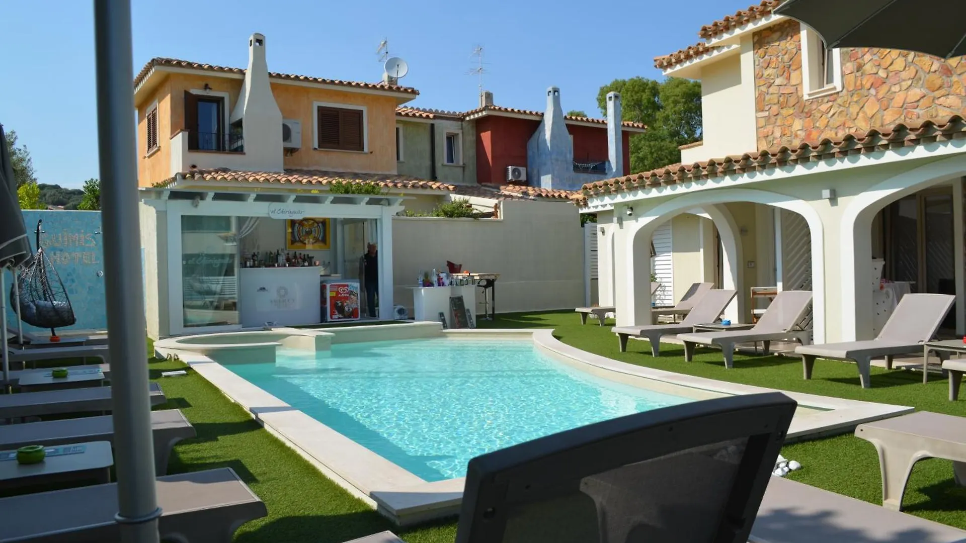Suimi'S Hotel Villasimius