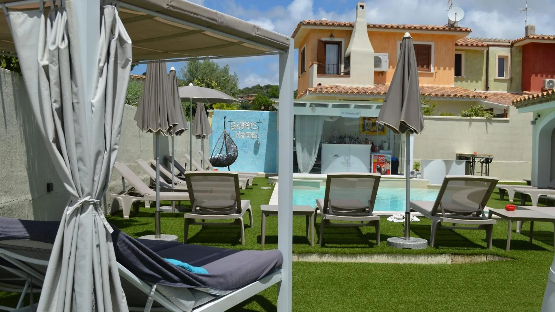 Suimi'S Hotel Villasimius