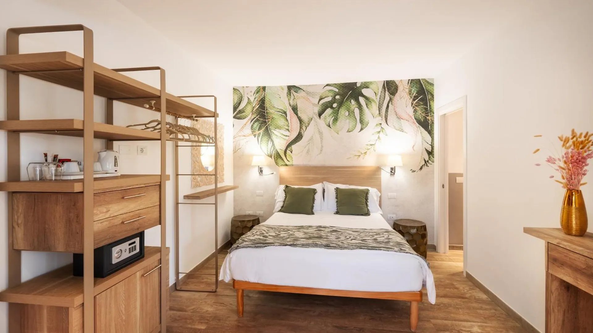 Suimi'S Hotel Villasimius